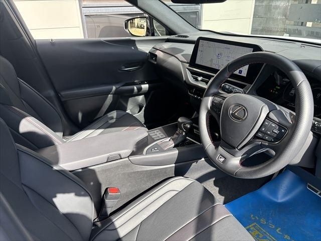 TOYOTA LEXUS UX250h 2023