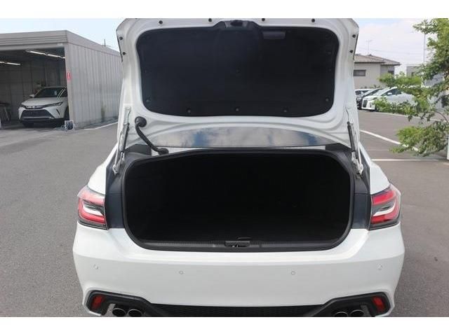 TOYOTA CROWN sedan hybrid 2018