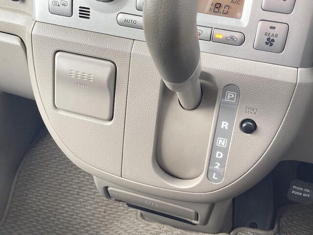 NISSAN NV100 CLIPPER RIO 4WD 2014