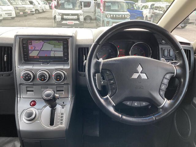 MITSUBISHI DELICA D:5 4WD 2007