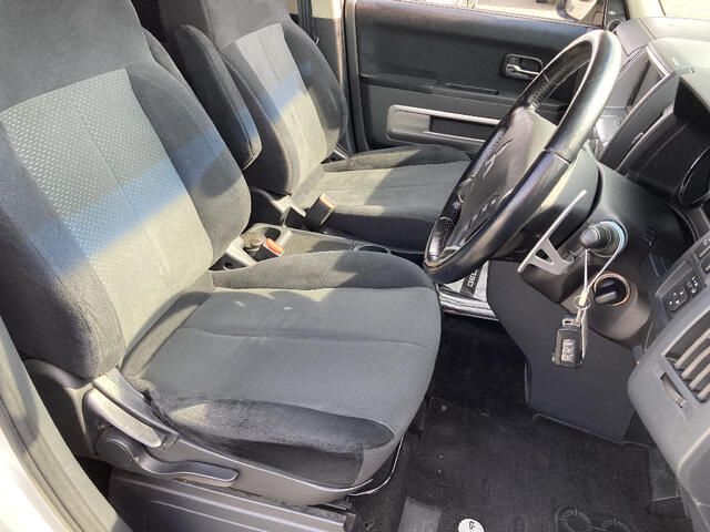 MITSUBISHI DELICA D:5 4WD 2007