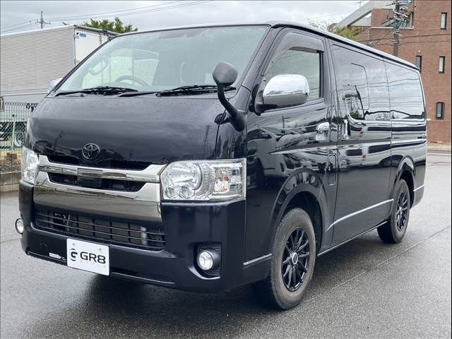 TOYOTA HIACE van 2WD 2018