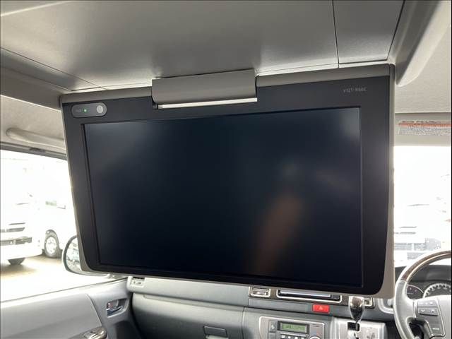 TOYOTA HIACE van 2WD 2018