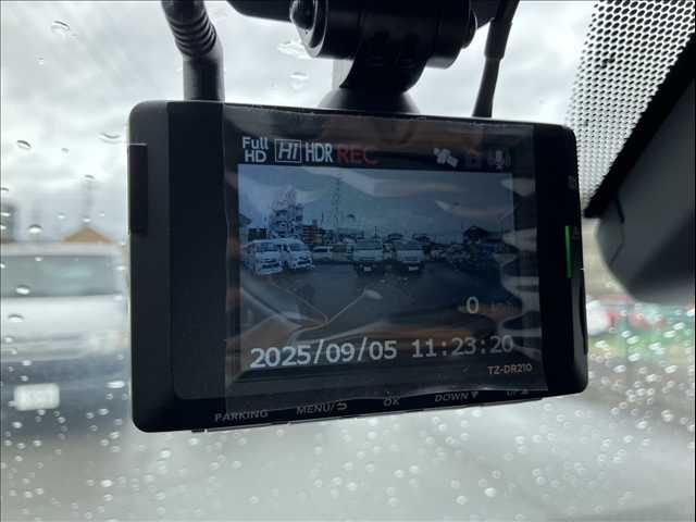 TOYOTA HIACE van 2WD 2018