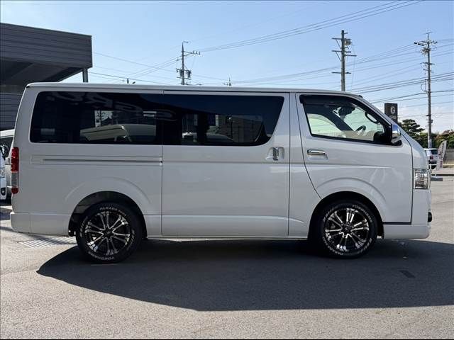 TOYOTA HIACE van 2WD 2019