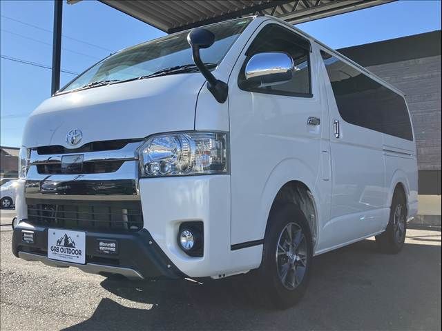 TOYOTA HIACE van 4WD 2019