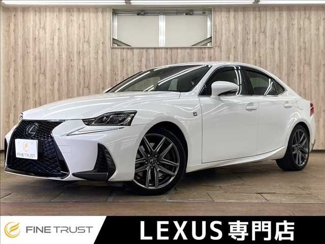 TOYOTA LEXUS IS200t 2017