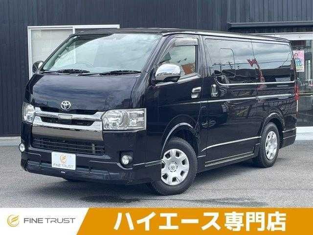 TOYOTA HIACE van 4WD 2018