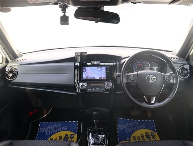 TOYOTA COROLLA FIELDER HYBRID 2015