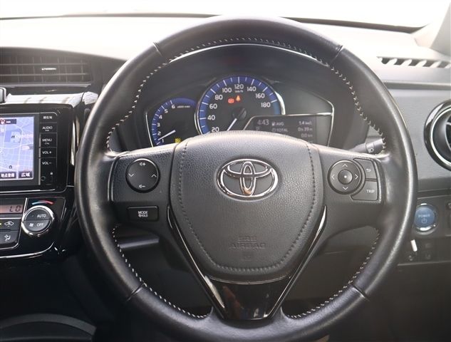 TOYOTA COROLLA FIELDER HYBRID 2015