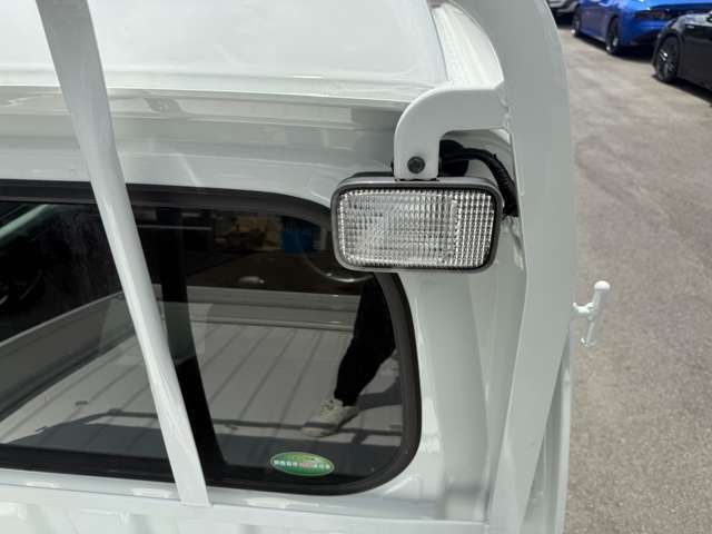 SUBARU SAMBAR truck 4WD 2017