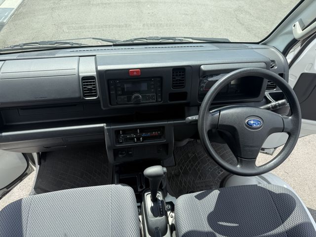 SUBARU SAMBAR truck 4WD 2017