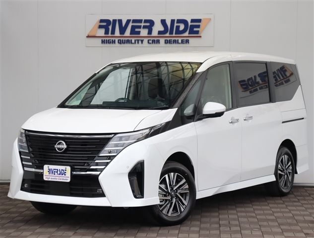 NISSAN SERENA  WG 4WD 2025