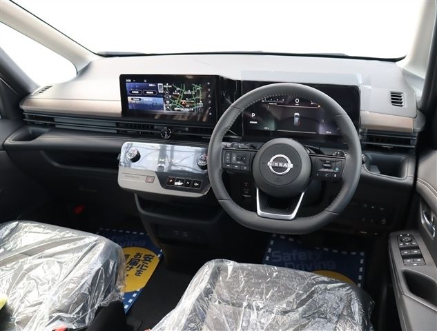 NISSAN SERENA  WG 4WD 2025