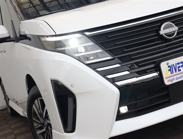 NISSAN SERENA  WG 4WD 2025