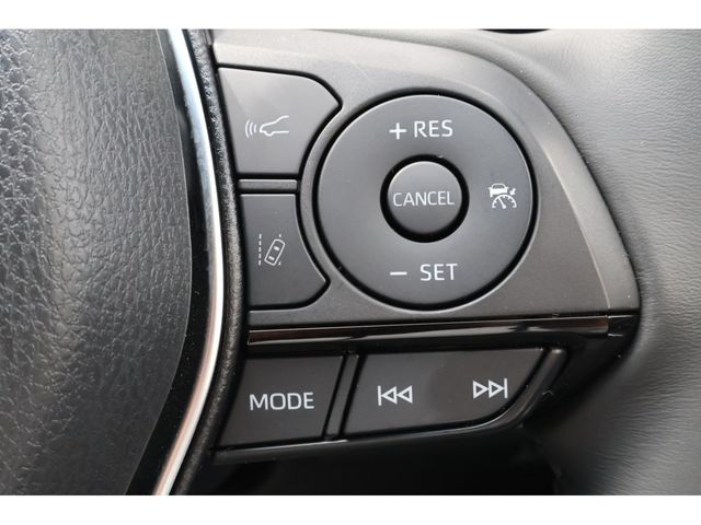 TOYOTA HARRIER 4WD 2023