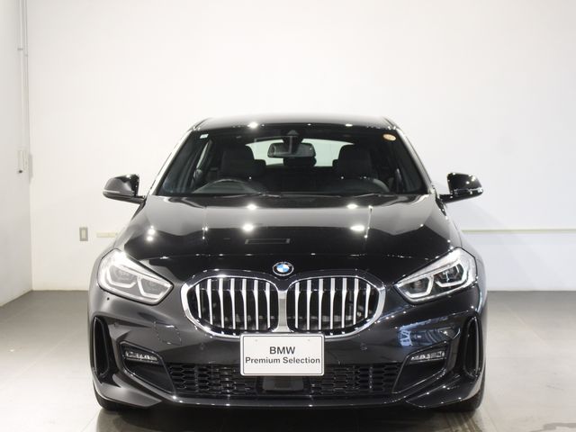 BMW BMW 1series 2024