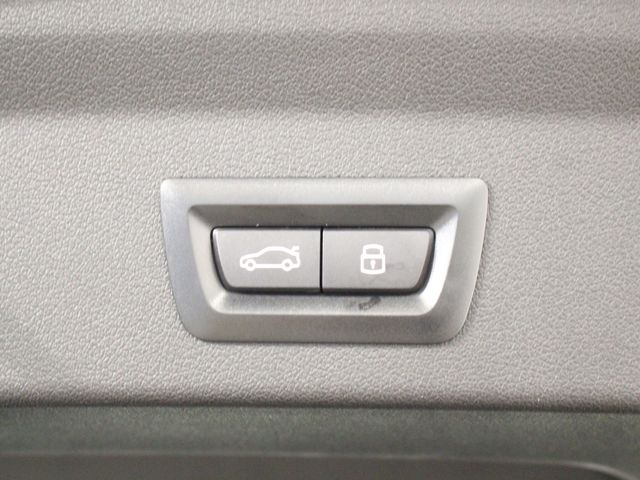 BMW BMW 1series 2024