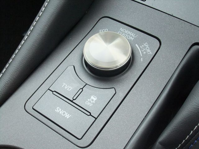 TOYOTA LEXUS RC F 2019