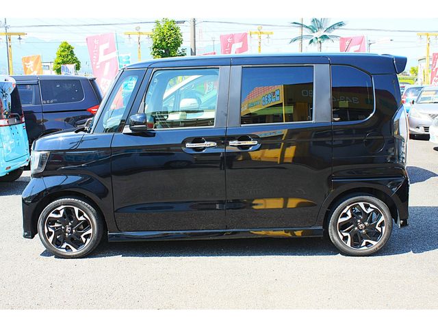 HONDA N BOX CUSTOM 2020