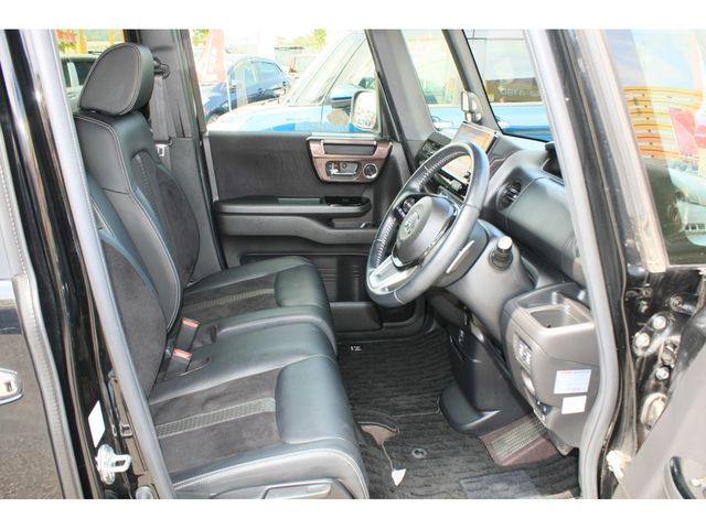 HONDA N BOX CUSTOM 2020