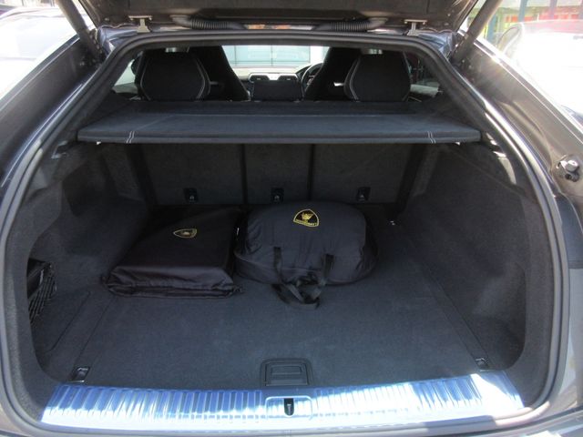 LAMBORGHINI LAMBORGHINI URUS 2024