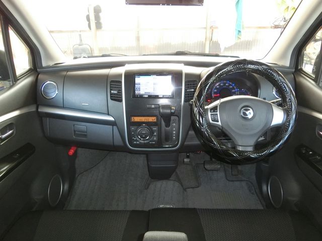 MAZDA AZ-WAGON CUSTOM STYLE 2010