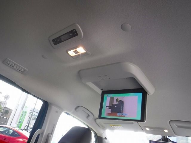 NISSAN SERENA  WG 2023