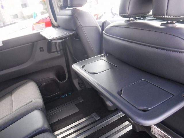 NISSAN SERENA  WG 2023