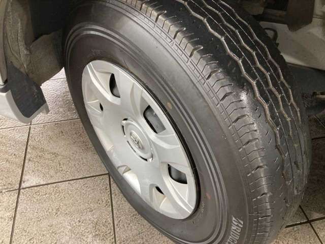 TOYOTA HIACE van 4WD 2023