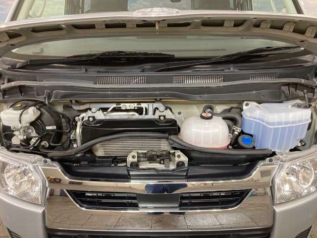 TOYOTA HIACE van 4WD 2023