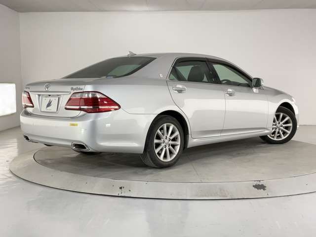 TOYOTA CROWN sedan 2010