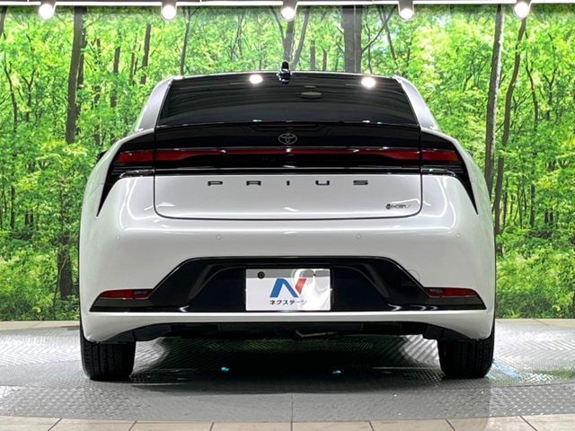TOYOTA PRIUS 2023