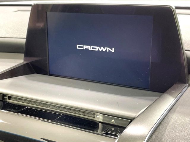 TOYOTA CROWN sedan hybrid 2018