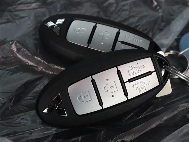 MITSUBISHI DELICA MINI 2025