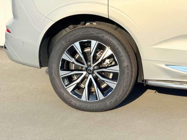 VOLVO VOLVO XC60 2024