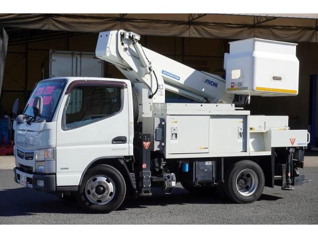 MITSUBISHI CANTER 2017