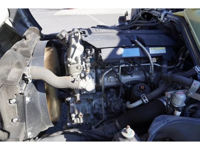 MITSUBISHI CANTER 2017