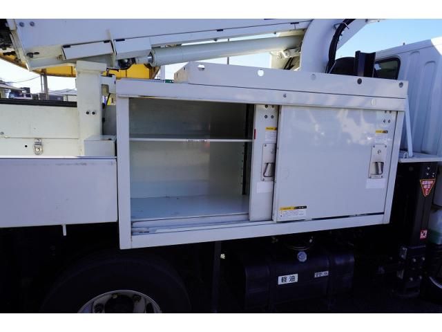 MITSUBISHI CANTER 2017