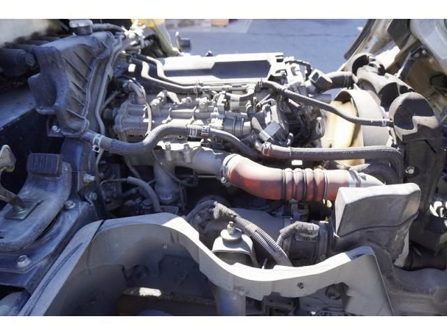 MITSUBISHI CANTER 2017