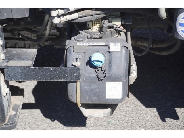 MITSUBISHI CANTER 2017