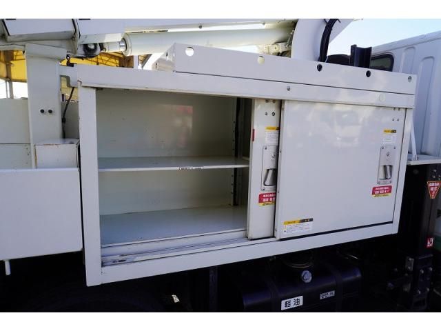 MITSUBISHI CANTER 2017