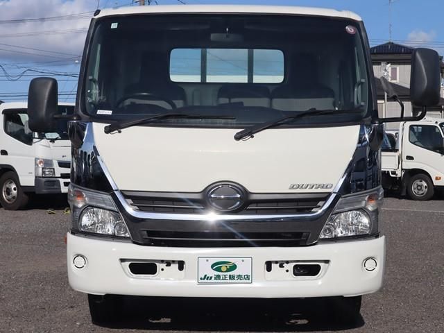 HINO DUTRO 2018