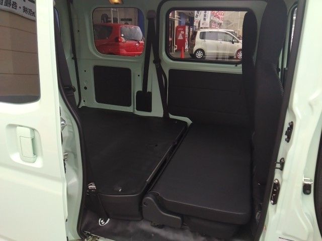 DAIHATSU HIJET CARGO 2024