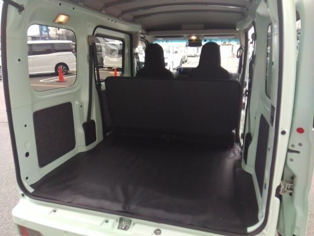 DAIHATSU HIJET CARGO 2024