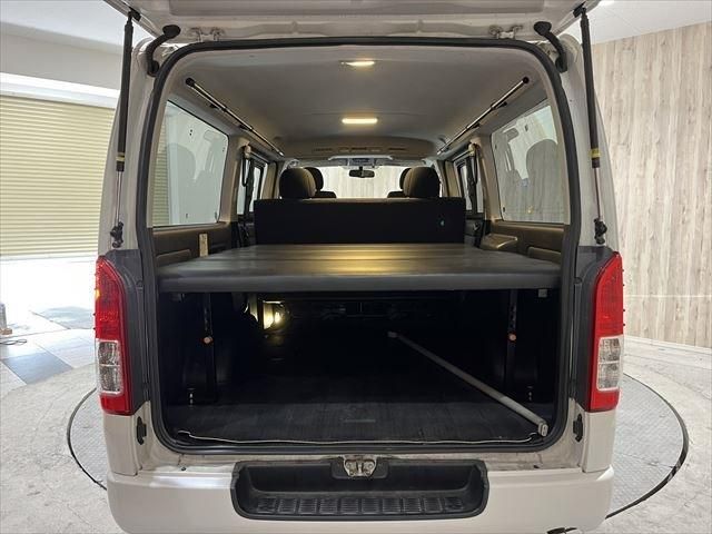 TOYOTA REGIUSACE van 4WD 2017