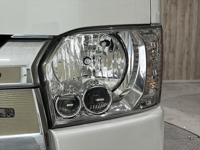 TOYOTA REGIUSACE van 4WD 2017