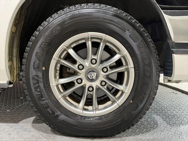 TOYOTA REGIUSACE van 4WD 2017