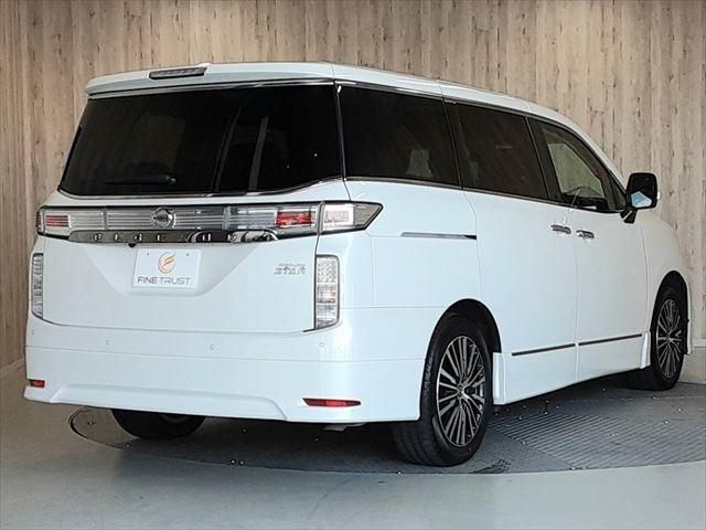 NISSAN ELGRAND 2021