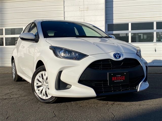 TOYOTA YARIS HYBRID 2021